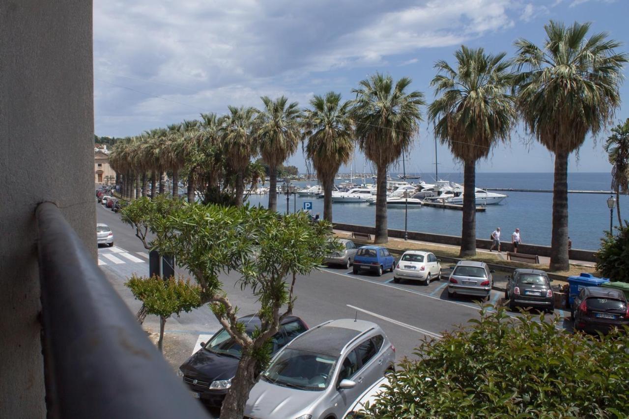 Willa Casa Marina Milazzo Zewnętrze zdjęcie
