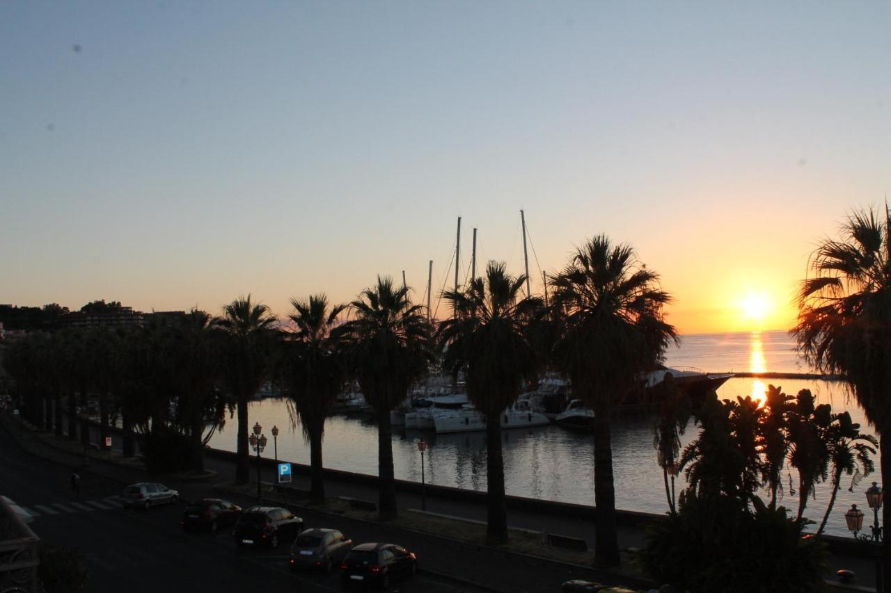 Willa Casa Marina Milazzo Zewnętrze zdjęcie