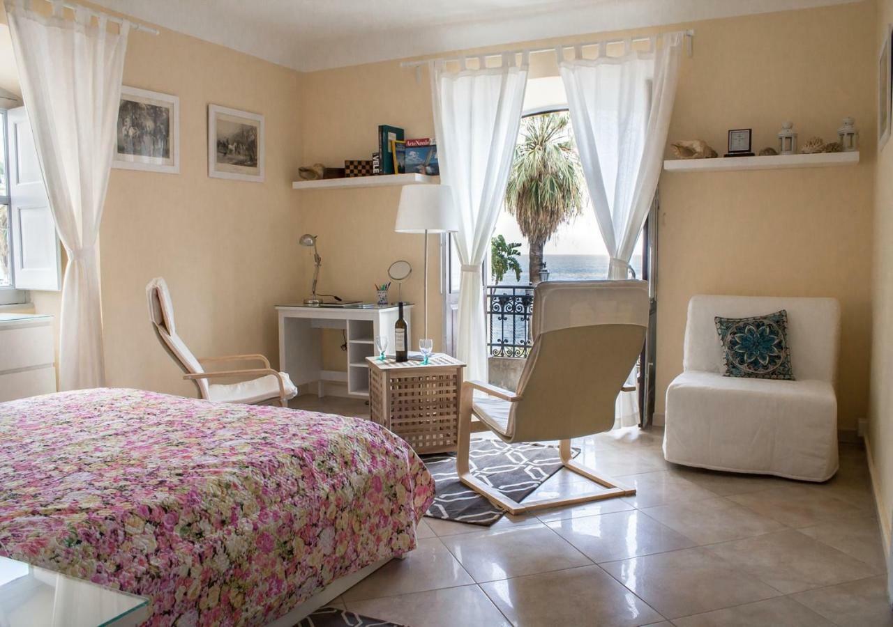 Willa Casa Marina Milazzo Zewnętrze zdjęcie