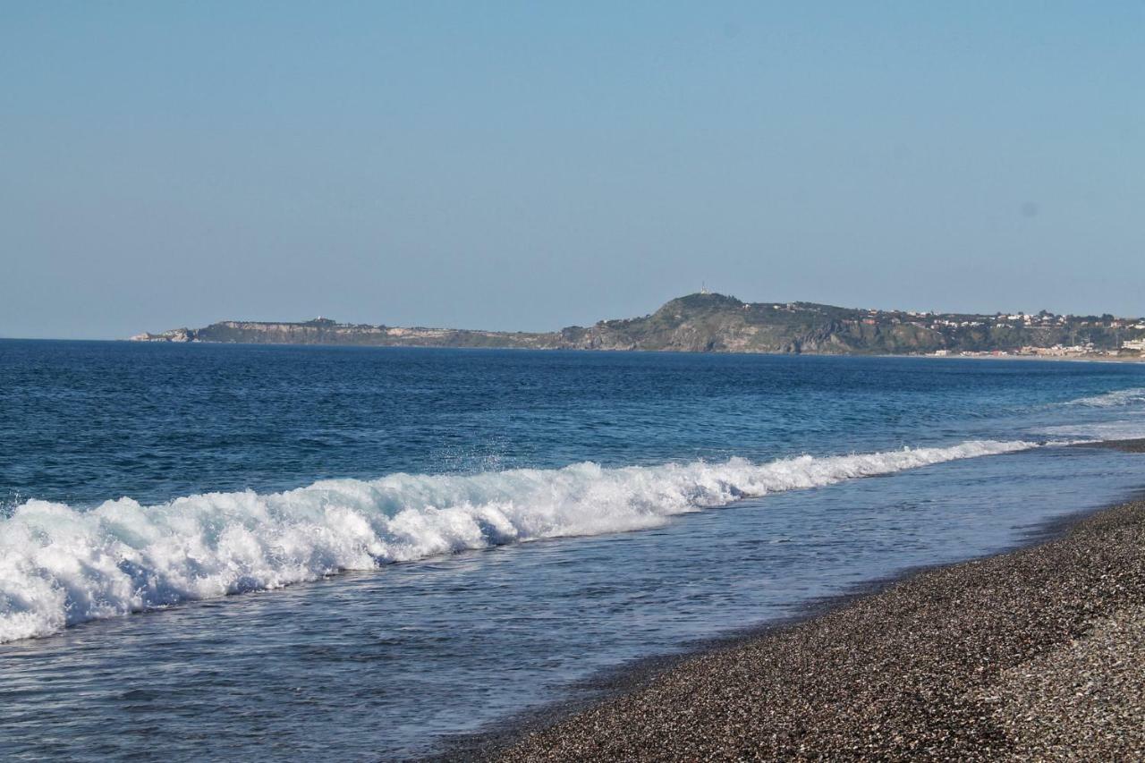 Willa Casa Marina Milazzo Zewnętrze zdjęcie